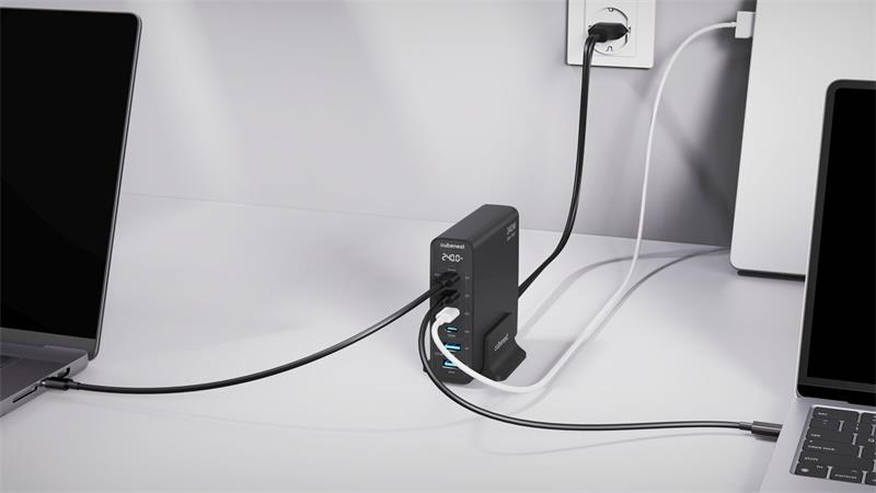 Cubenest S6D0 PD 3.1 GaN Adaptér 240W - čierna 