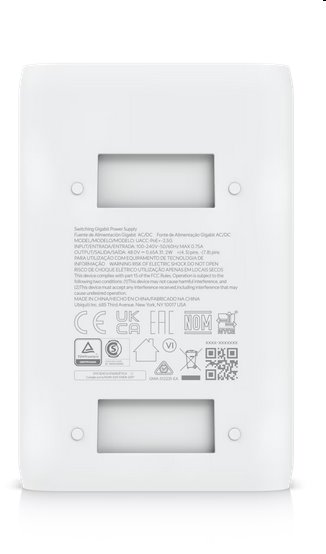 Ubiquiti UACC-PoE+-2.5G    2,5Gigabit PoE injektor 48V/0,65A (30W) biely 