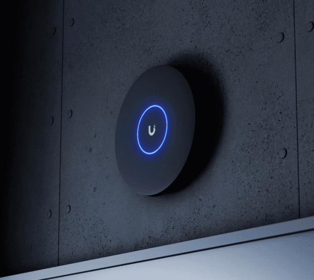 UBNT UniFi U7-Pro-XGS, bez PoE adaptéru, černá 