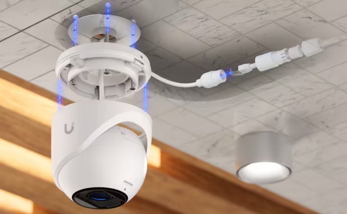 Ubiquiti UniFi Video Camera G6 Pro Turret (8MP, 3864*2160/30sn; 2.6x opt. zoom)  biela 