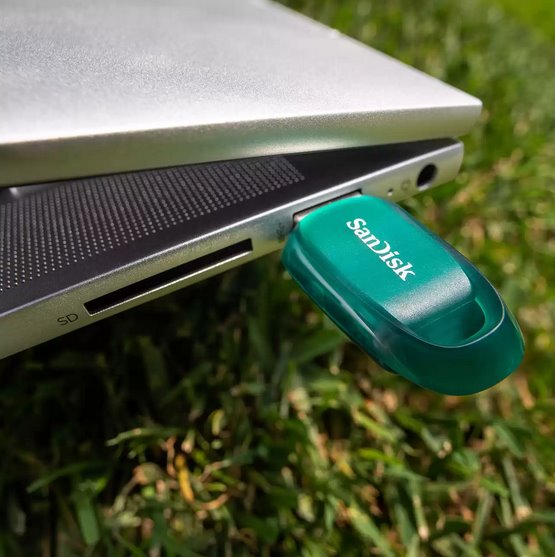 SanDisk Ultra Eco 64GB USB 