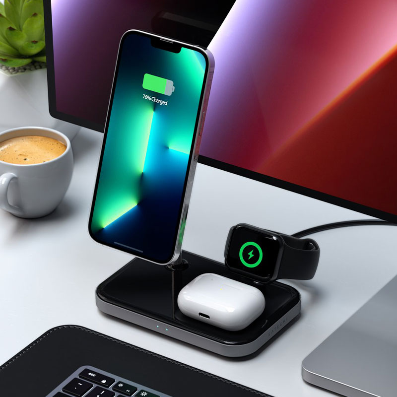 Satechi 3-in-1 Magnetic Wireless Charging Stand - Space Gray 