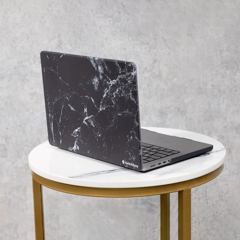 SwitchEasy Hardshell Marble Case pre MacBook Pro 14" 2021/2023 - Black Marble 