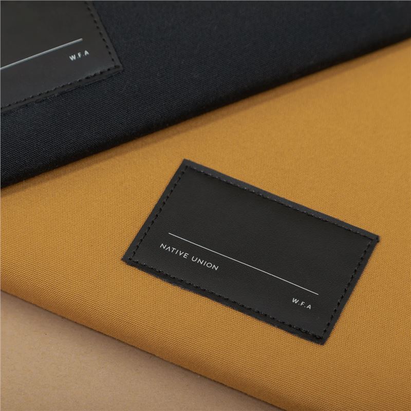 Native Union puzdro W.F.A. Sleeve pre MacBook Air 13" M1/M2/M3/M4 - Kraft 