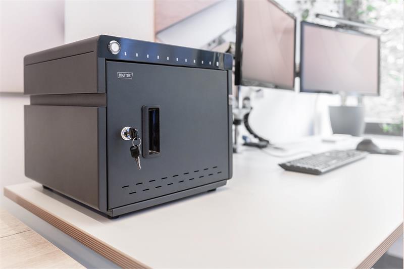 DIGITUS nabíjecí stolní box pro notebooky/tablety, až 10 zařízení do 14", UV-C, USB-C (PD 18W na zařízení) 