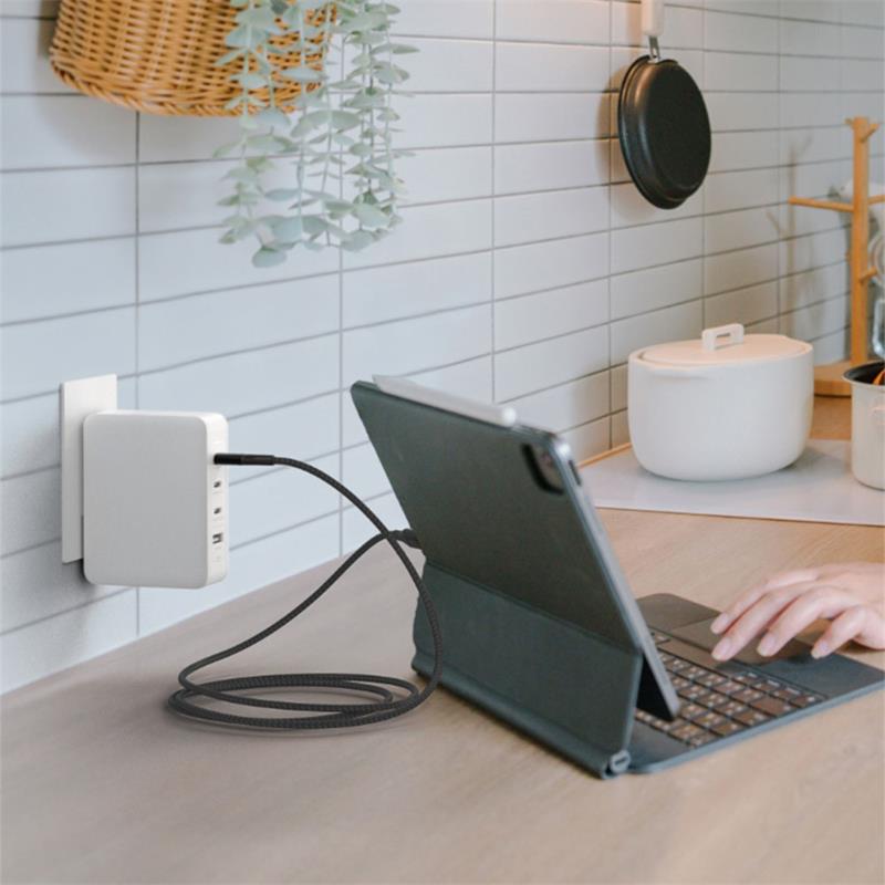 Belkin kábel Boost Charge Double-Braided USB-C to USB-C 2m 240W - Black 