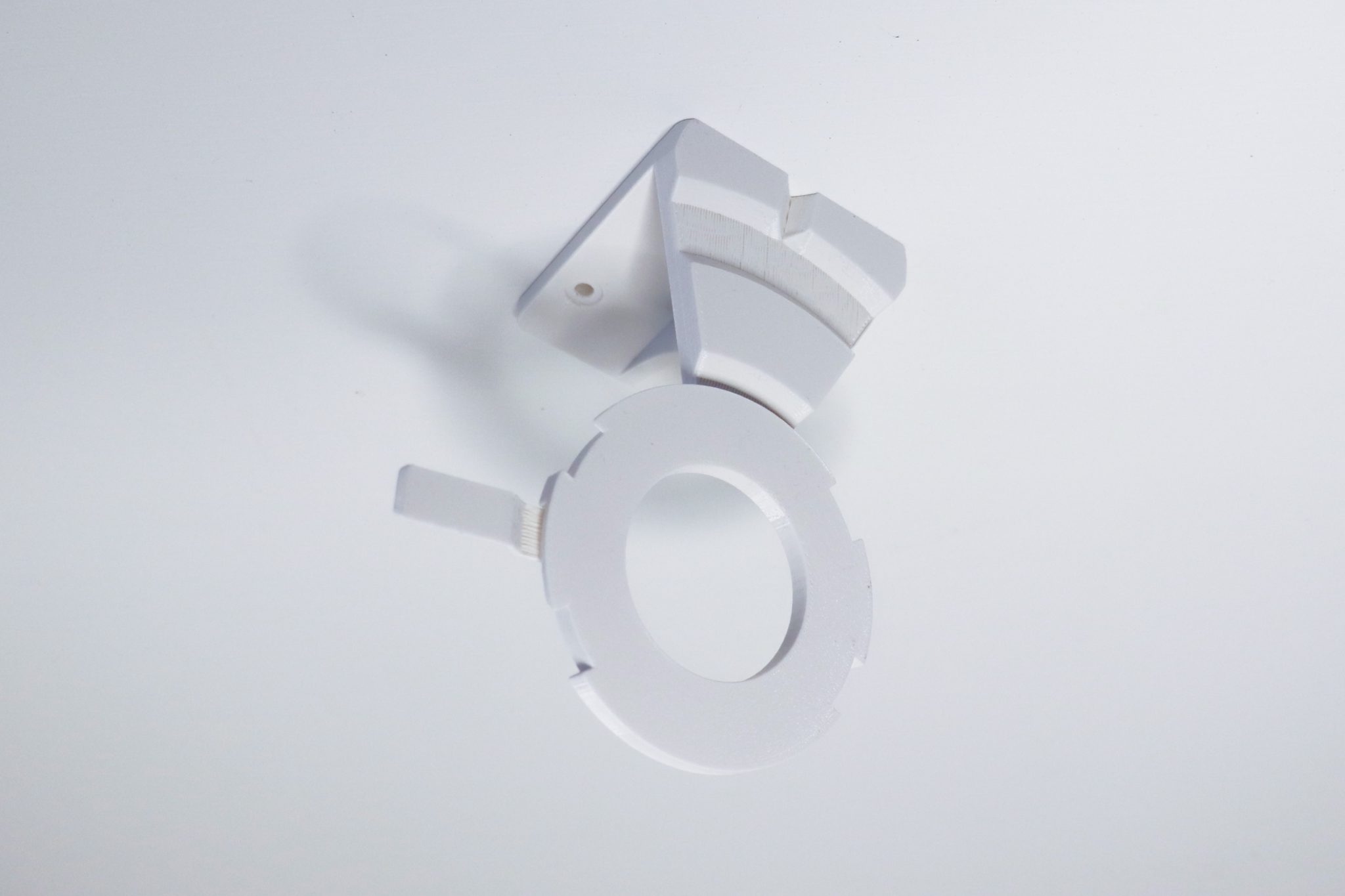 UBIQUITI držák na zeď pro U6-PRO, UAP-AC-PRO bílý