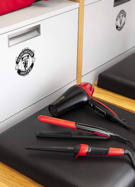 Remington S6755 Žehlička na vlasy Sleek&Curl Manchester United 