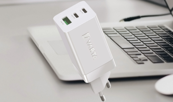 Varta High Speed Charger 